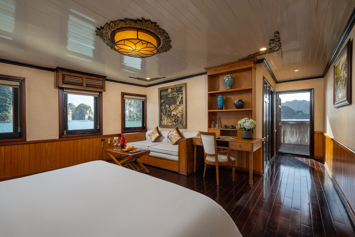 5.Suite 3