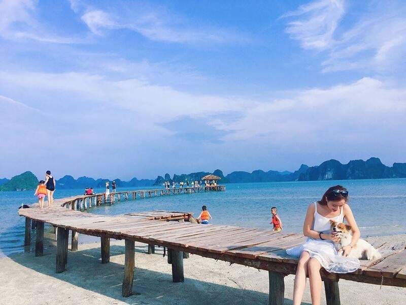 Discovering the Most Beautiful Beaches in Bai Tu Long Bay 5 Van Don Beach